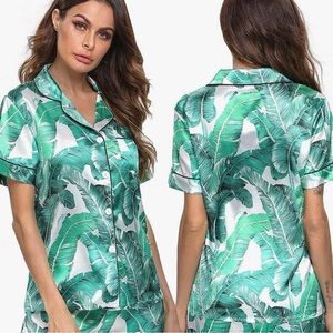 Swomog Tropical Hawaiian Palm White Leaves Pj Satin Silk Button Up Top Size M